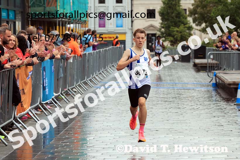 Junior 3k, 2024 Darlington 10k and Junior 3k Road Race.  Photo: David T. Hewitson/Sports for All Pics